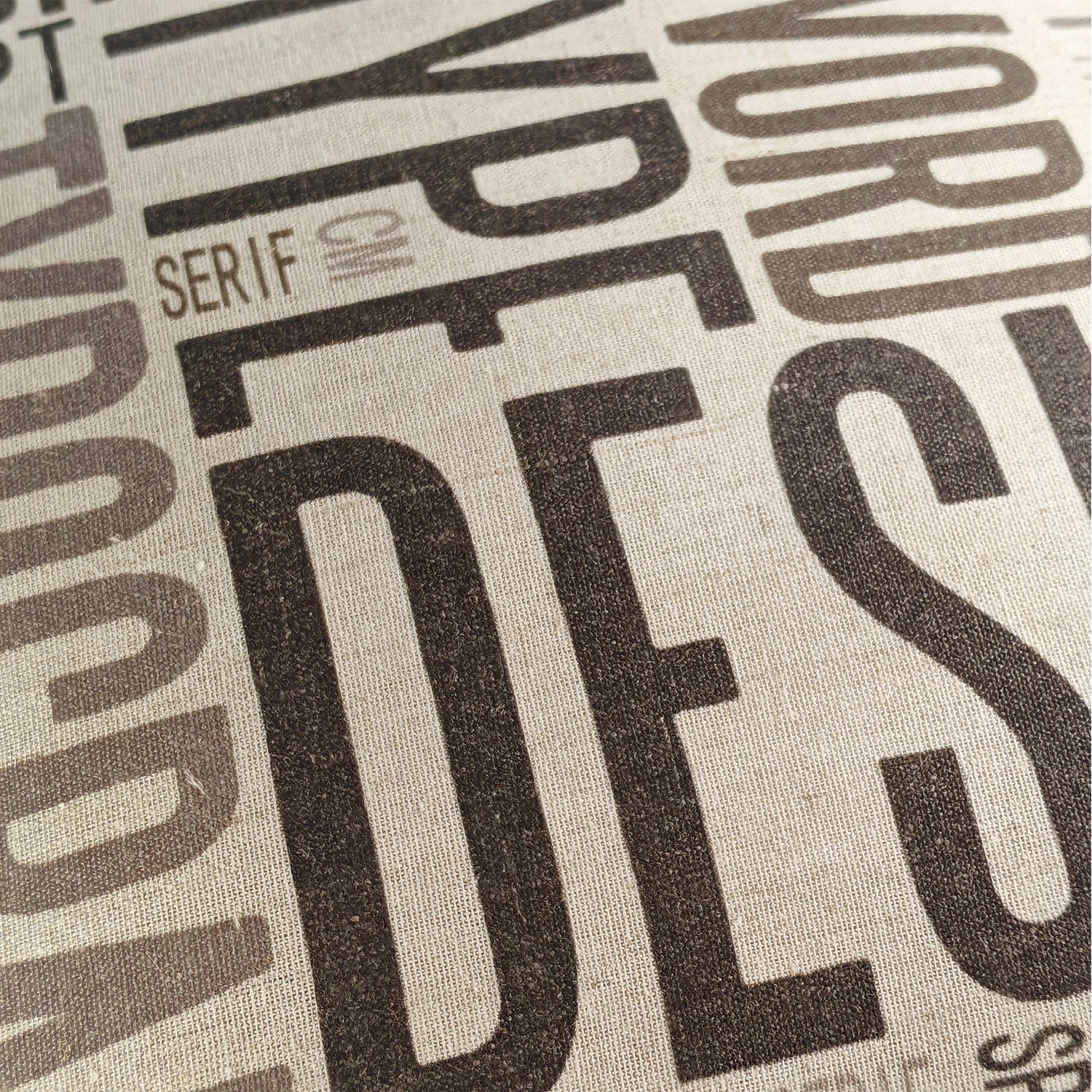 Cojin Lino Look Urban 45X45 Letters Hebra