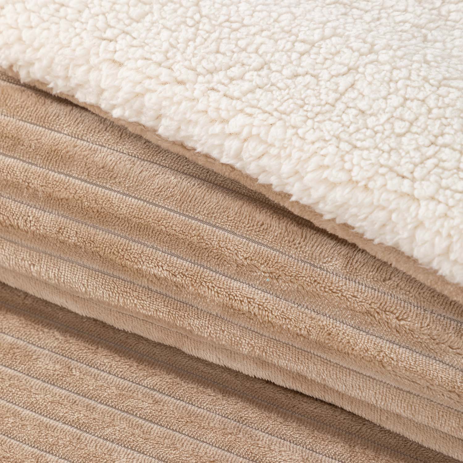 Cobertor  Reversible Sherpa 2 Plazas Cotelón Beige DIB
