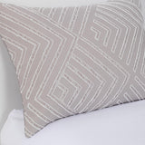 Plumon Jacquard 1.5 Plaza Flechas Gris